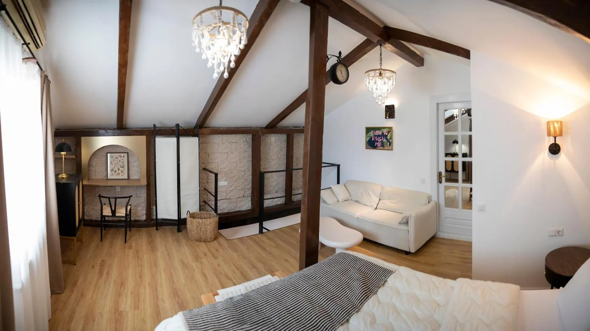 City Soul- 2 Bedroom Apartment Tbilisi 0*,  Geórgia
